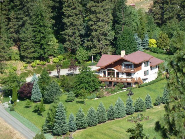 Fox Den Bed & Breakfast Левенуэрт Экстерьер фото