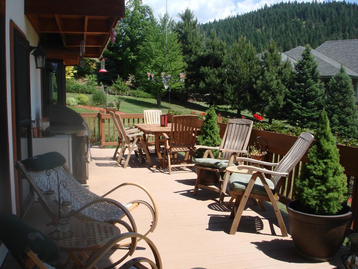 Fox Den Bed & Breakfast Левенуэрт Экстерьер фото