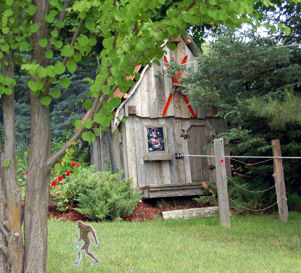 Fox Den Bed & Breakfast Левенуэрт Экстерьер фото
